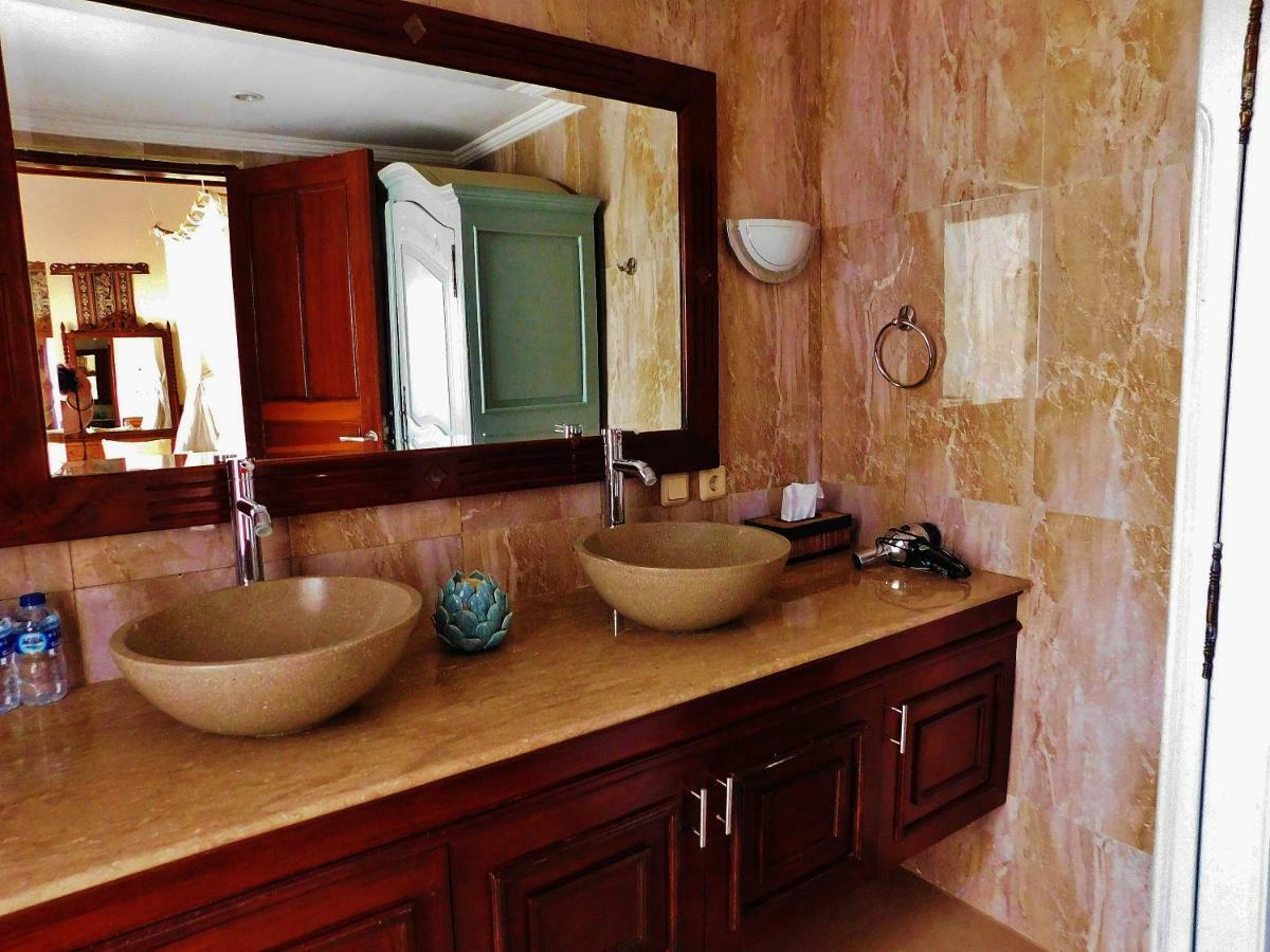 Heliconia Villa Seminyak (Bali)